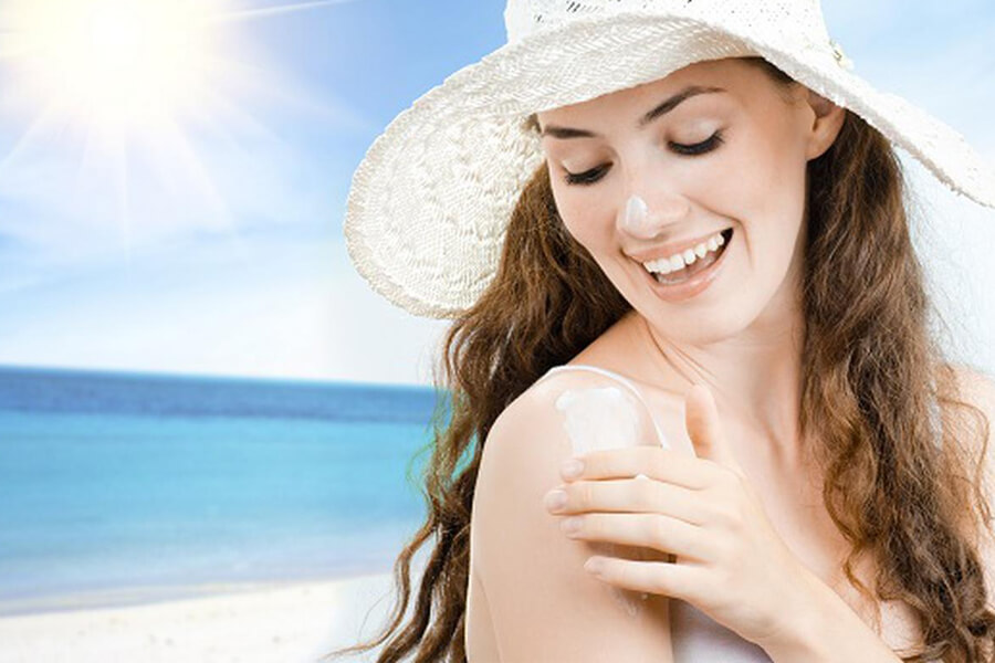 Kem chống nắng bảo vệ da khỏi tia cực tím